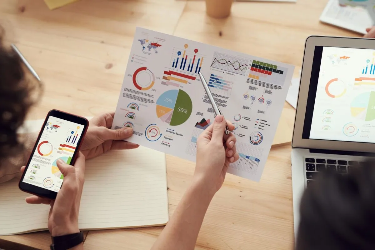 Data analysis and performance indicators
